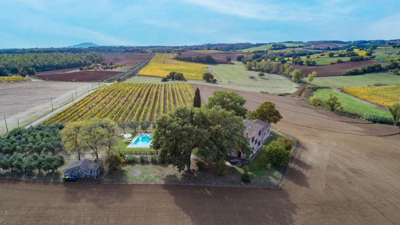 Casale Le Tre Querce 8&1, Emma Villas Orvieto Bagian luar foto