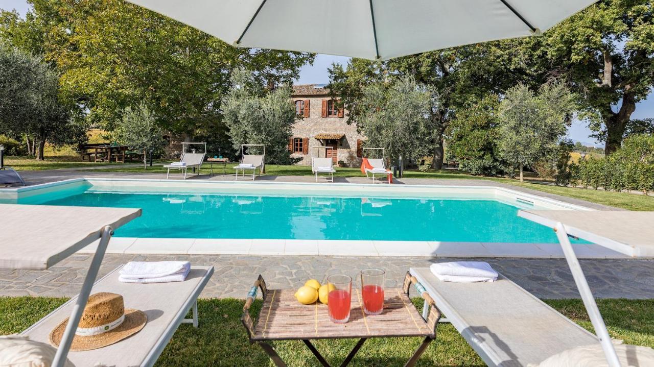 Casale Le Tre Querce 8&1, Emma Villas Orvieto Bagian luar foto