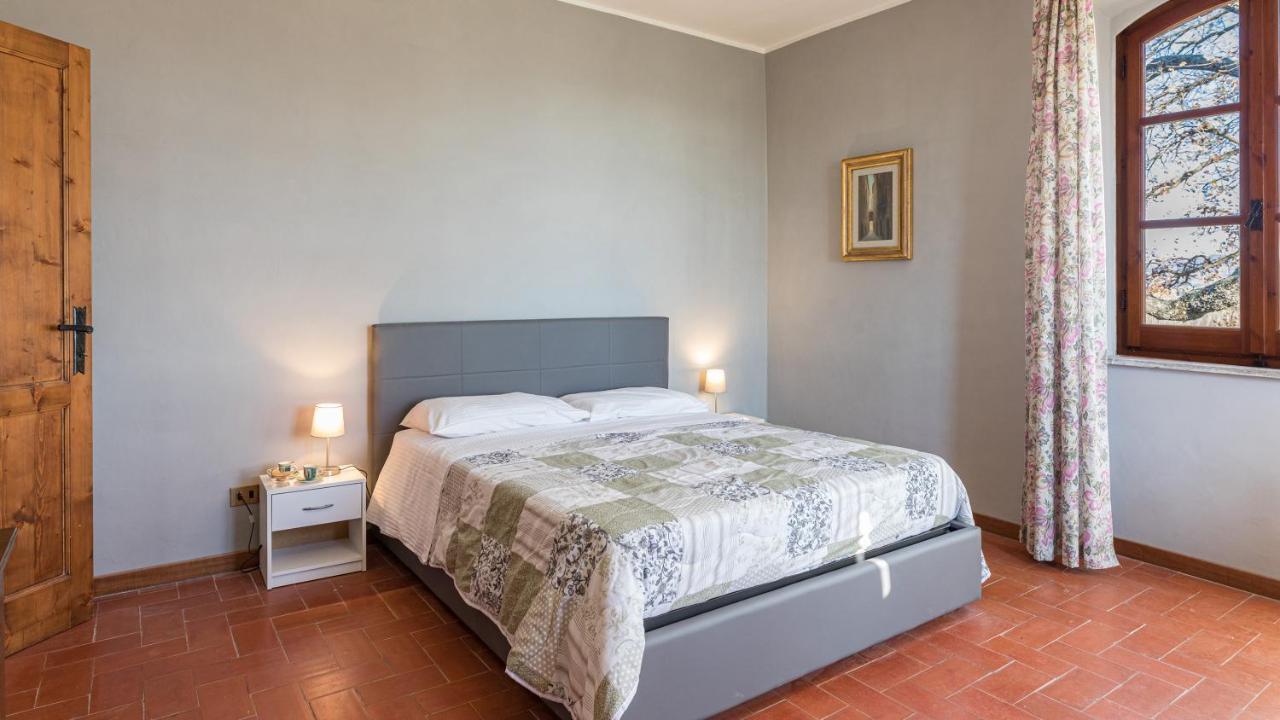 Casale Le Tre Querce 8&1, Emma Villas Orvieto Bagian luar foto