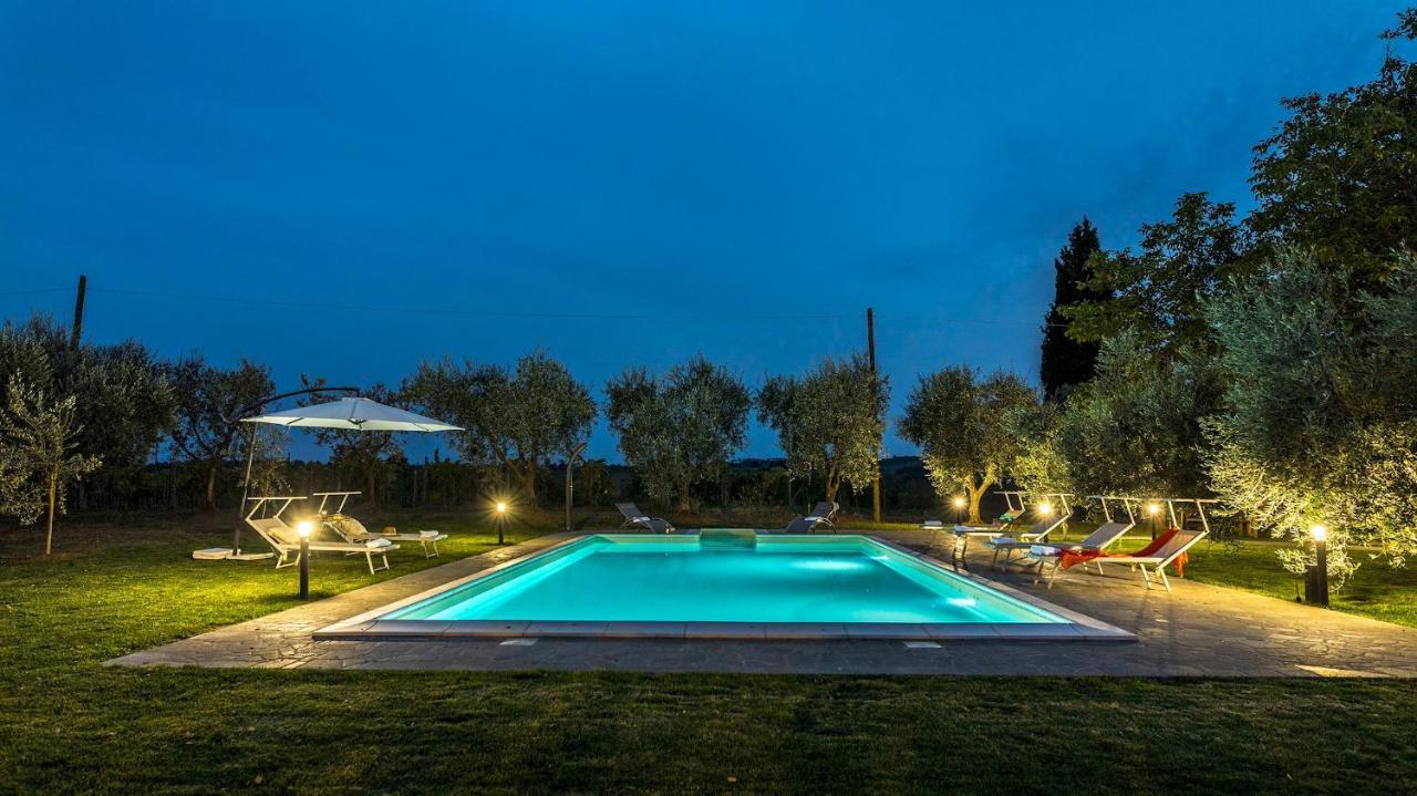 Casale Le Tre Querce 8&1, Emma Villas Orvieto Bagian luar foto